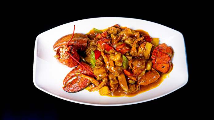 Thai lobster with yellow curry